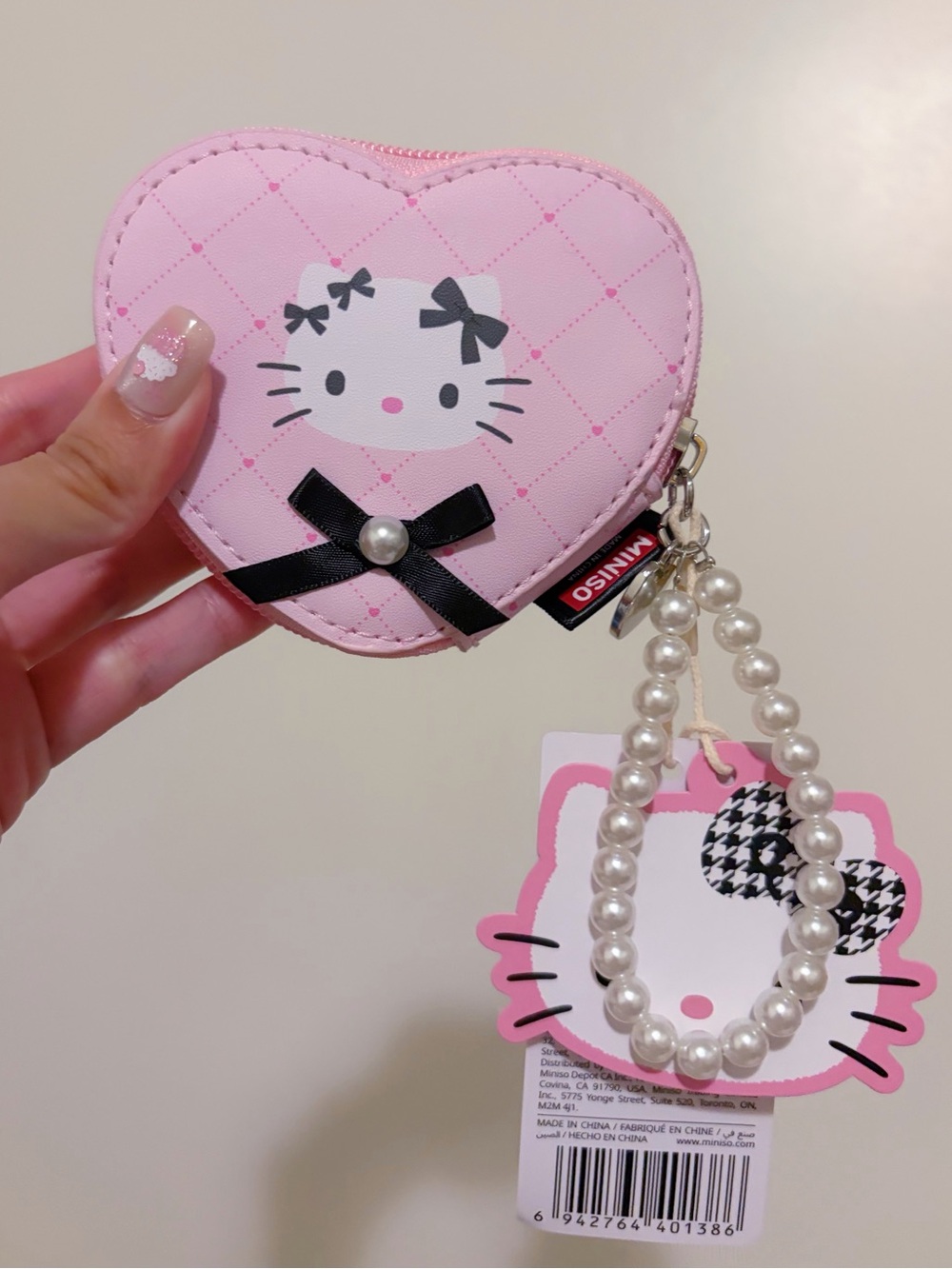 Sanrio Hello Kitty Pink Heart Coin Pouch with Pearl Strap